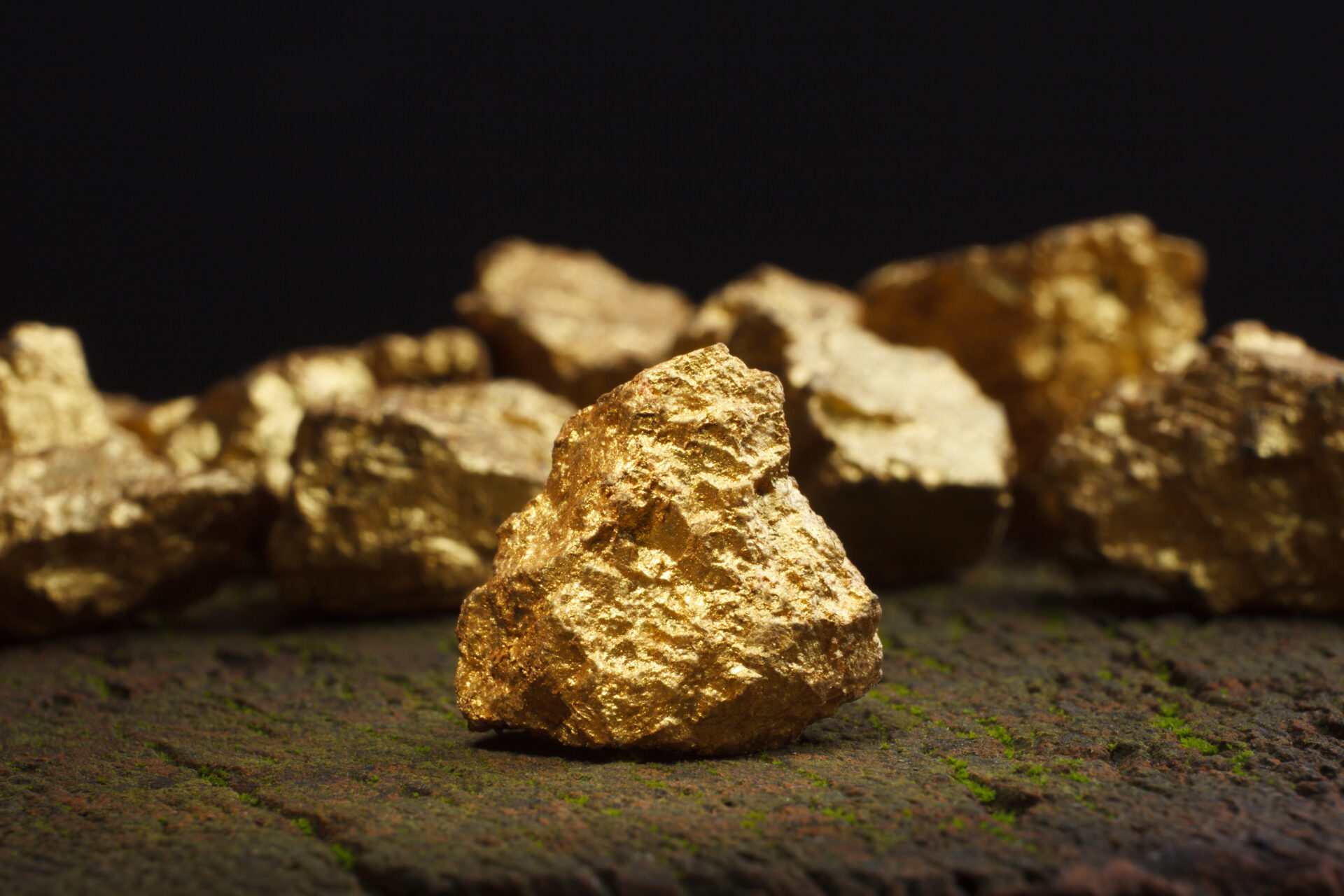 Closeup of big gold nugget